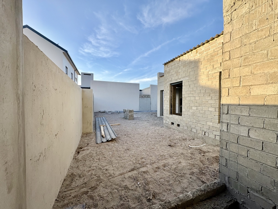 4 Bedroom Property for Sale in Sandown Western Cape